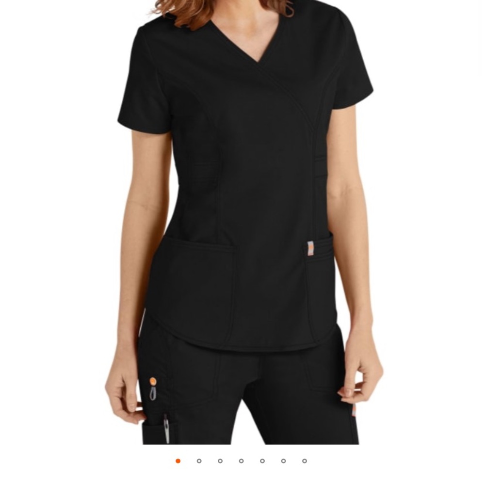 COPY - NEW Black scrub tob, anti microbial